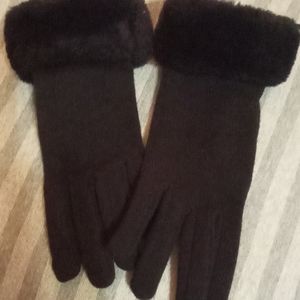 Women's gloves